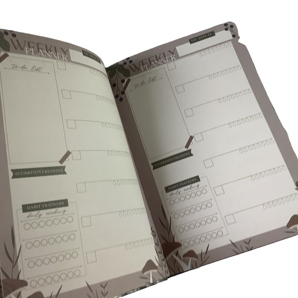 Owlcrate Reading Journal Undated New - Picture 6 of 16